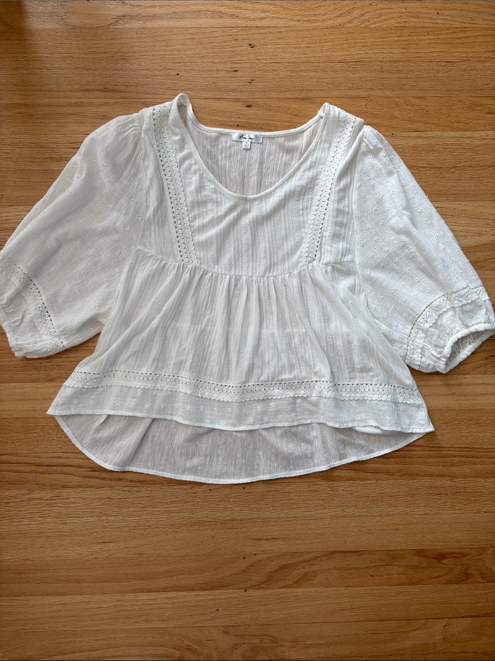 Lightweight White Cotton Eyelet Peasant Top